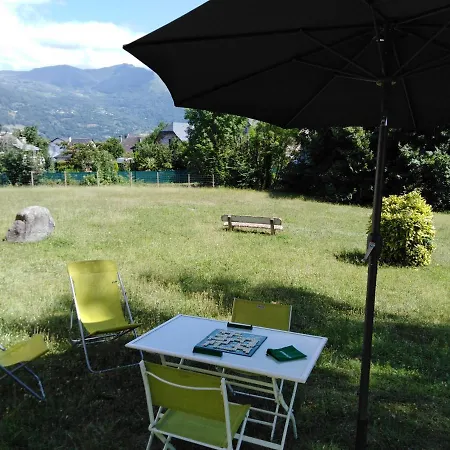 Aux Quatre Saisons Du Cabaliros דירה